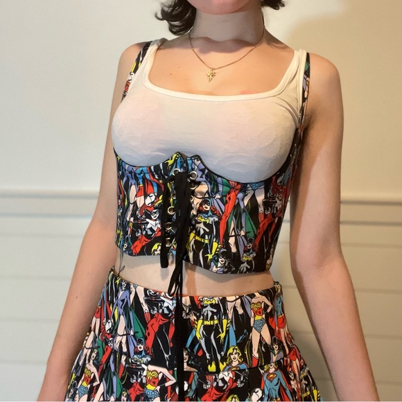 Dolls kill / DC collab corset/skirt set - Picture 2 of 16
